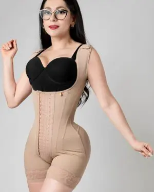 Body Reloj de Arena Levanta Glúteo con Varillas Flexibles Ref. 7401-1 | Dulce Reyes Fajas