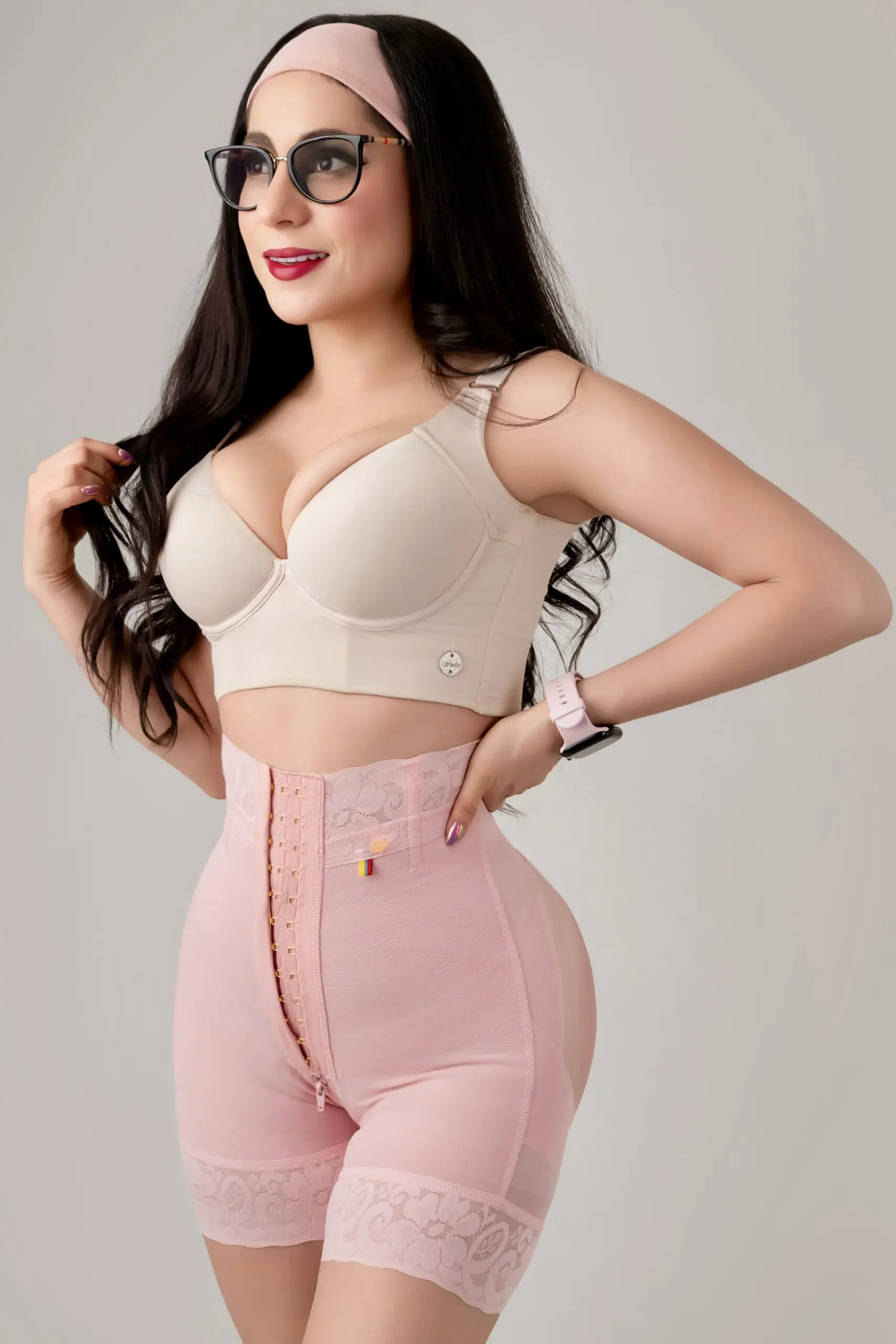 Short reloj de arena frente