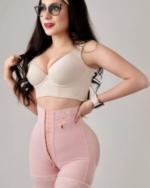 Short reloj de arena frente