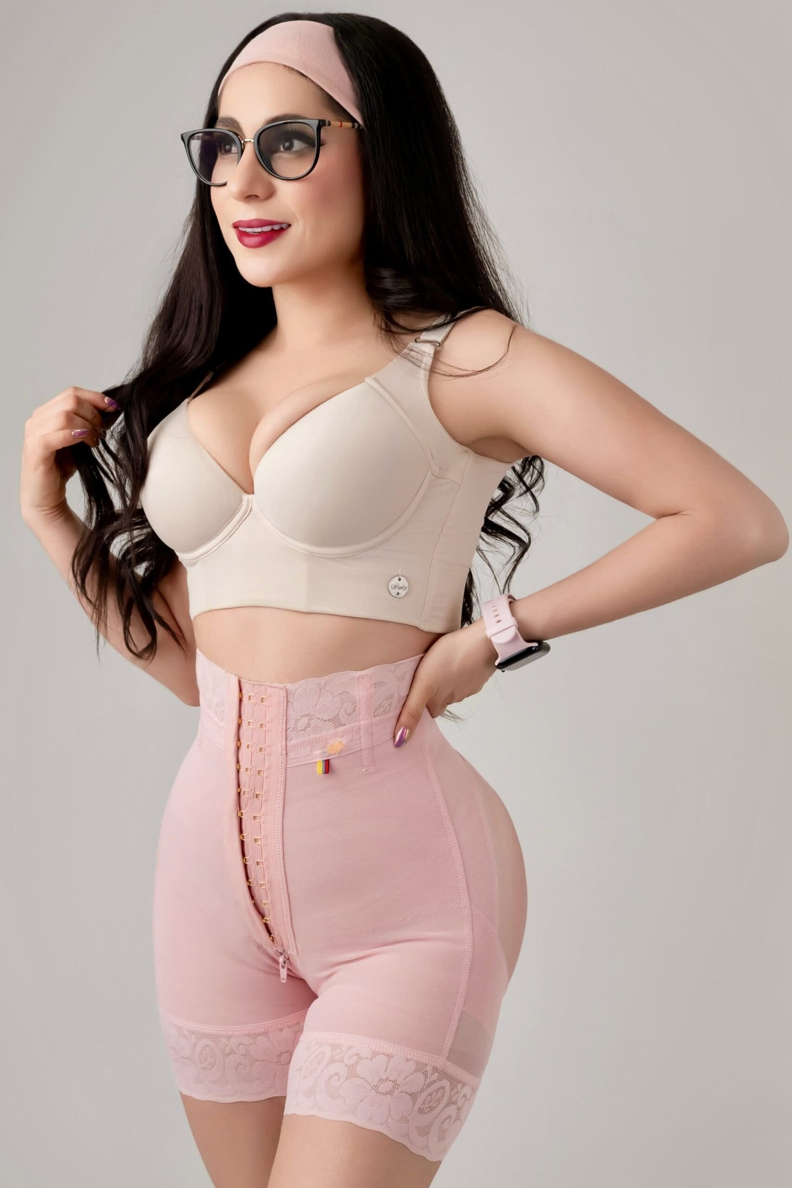 Short reloj de arena frente